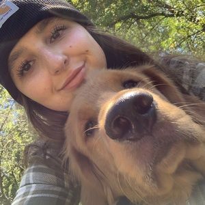 Meet your Posher, Makayla